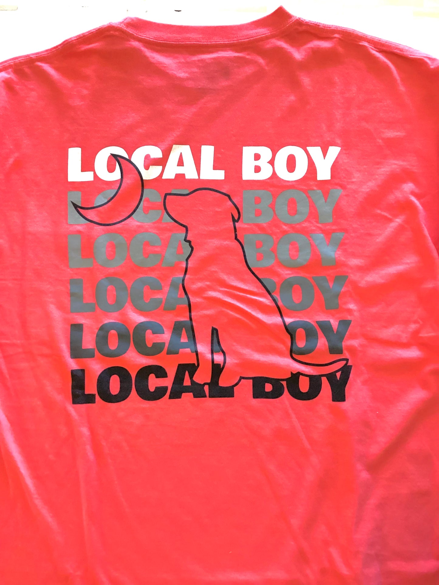 LOCAL BOY REPEAT SHORT SLEEVE