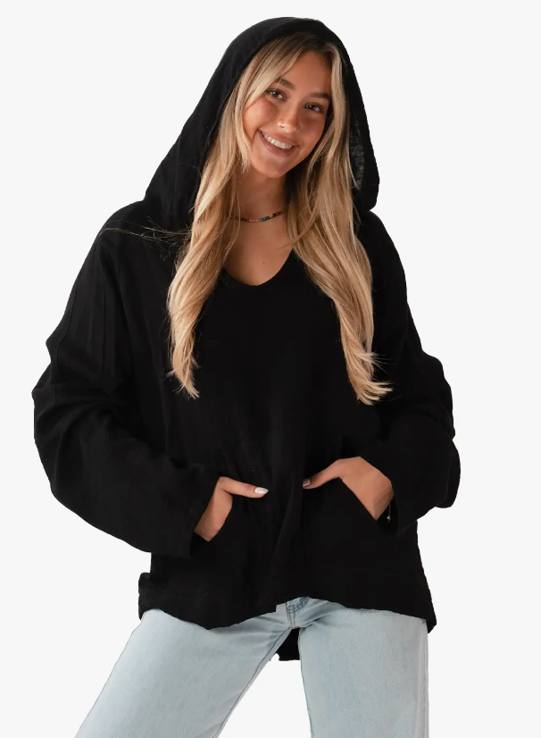 BLACK BAJA PULLOVER