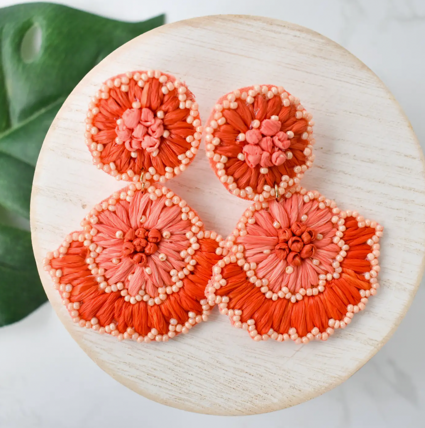 CORAL RAFFIA FLOWER DROPS