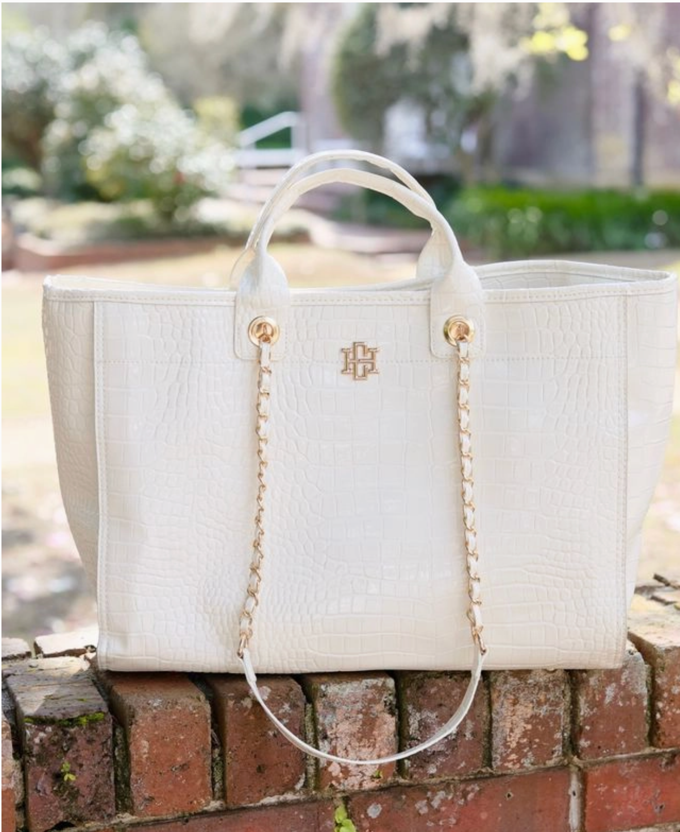 TOTE BAG IVORY PATENT