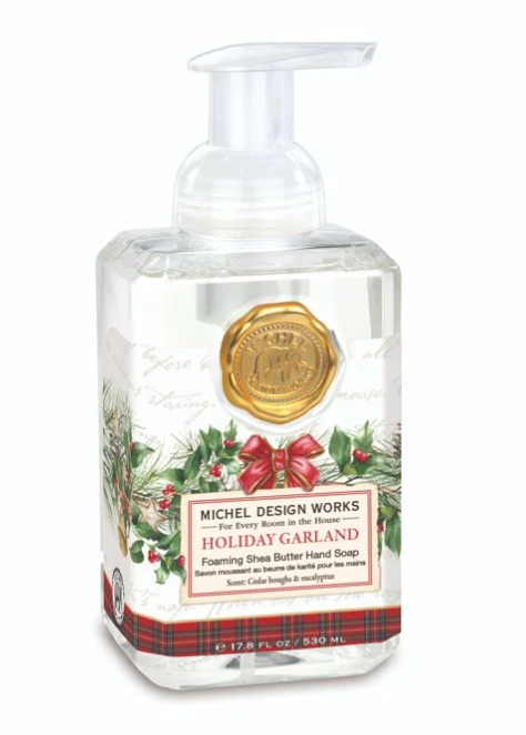 MDW HOLIDAY GARLAND FOAMING SOAP
