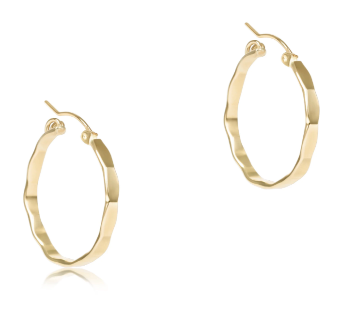 ENEWTON SCALLOPED ROUND GOLD 1.25" HOOP SMOOTH