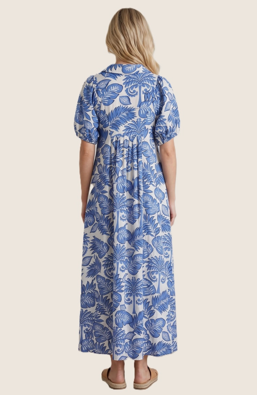 SMOCKED CHEST FLORAL PRINTED MAXI DRESS BLUE