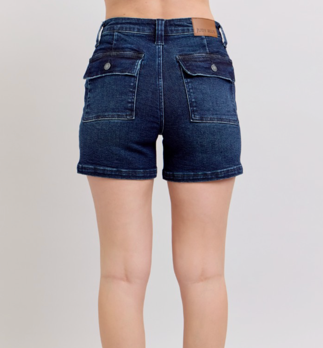 JUDY BLUE BACK FLAP POCKET HIGH WAISTED SHORTS