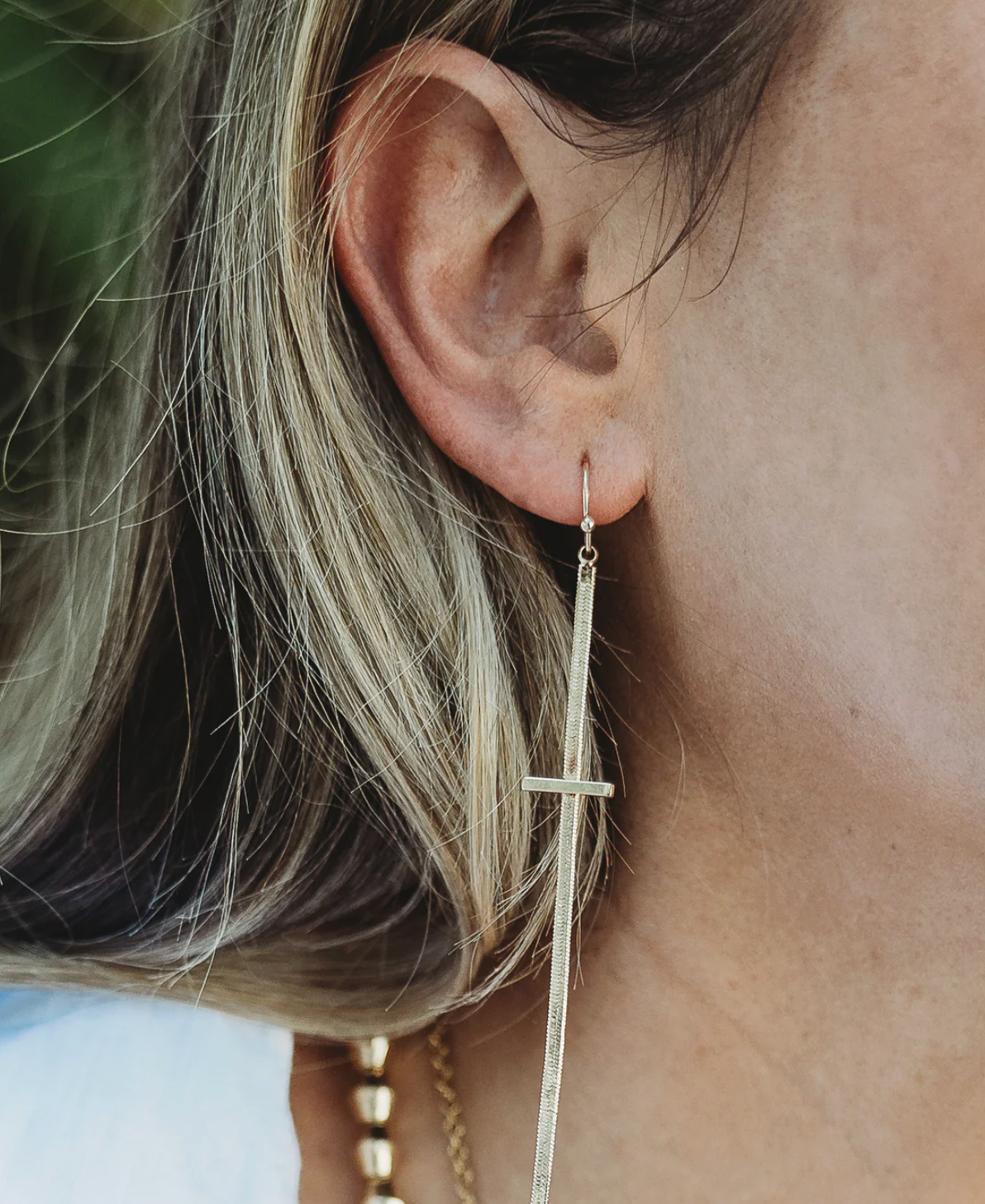 MOLLY DAINTY GOLD HERRINGBONE CHAIN CROSS EARRINGS