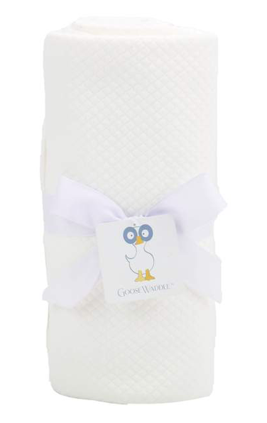 GOOSEWADDLE KNIT BLANKET
