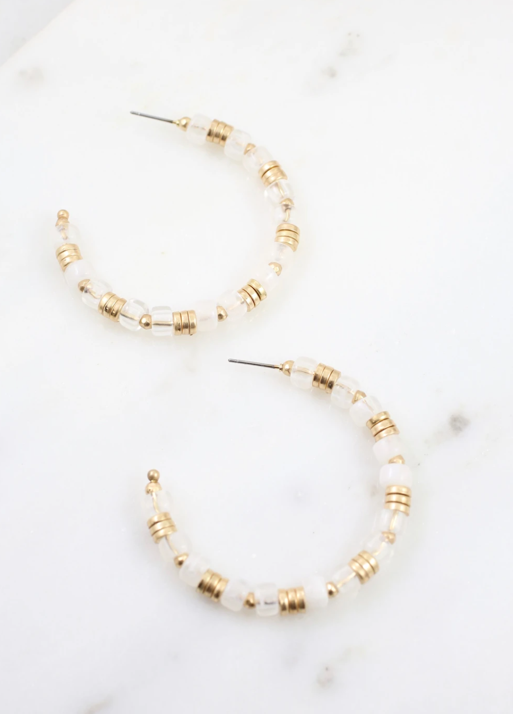 POINT BEADED HOOP EARRING