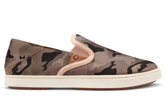 OLUKAI PEHUEA PA'I WOMEN SOFT PINK/KE AU CAMO