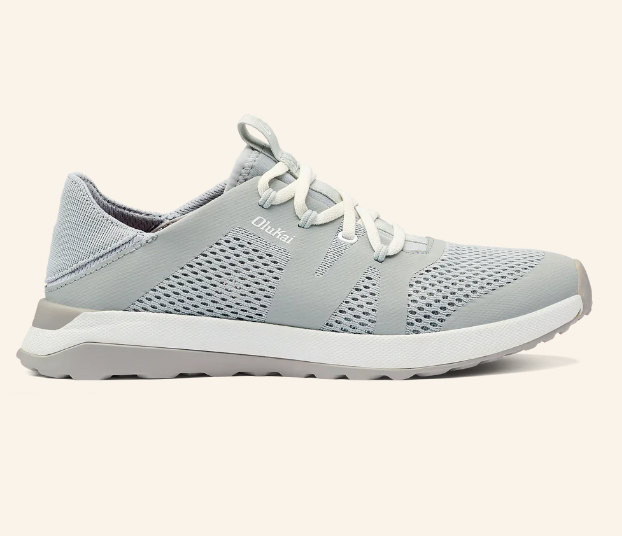 OLUKAI WOMENS HUIA PALE GREY/PALE GREY