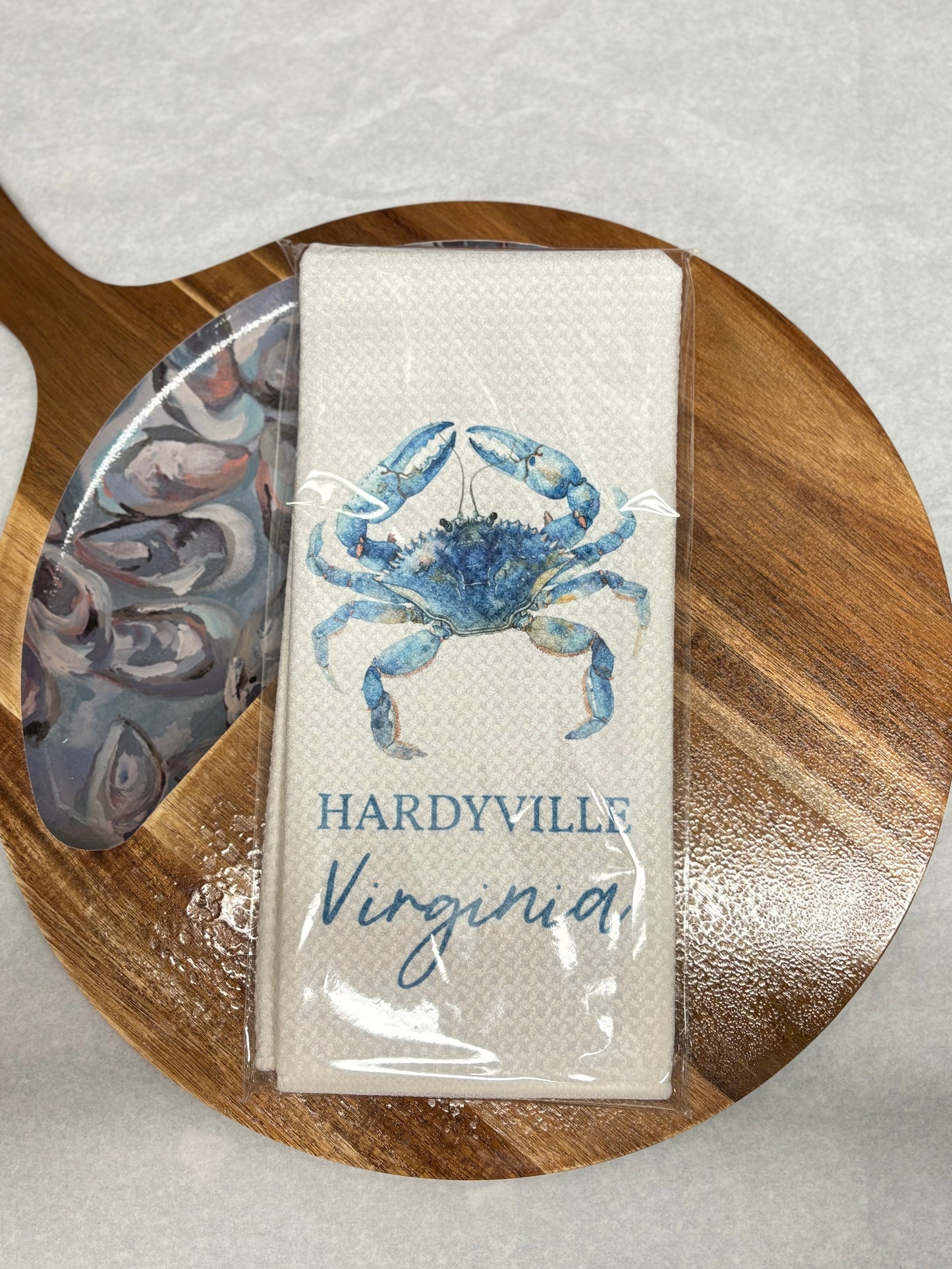 CRAB TOWEL WITH TOWN
