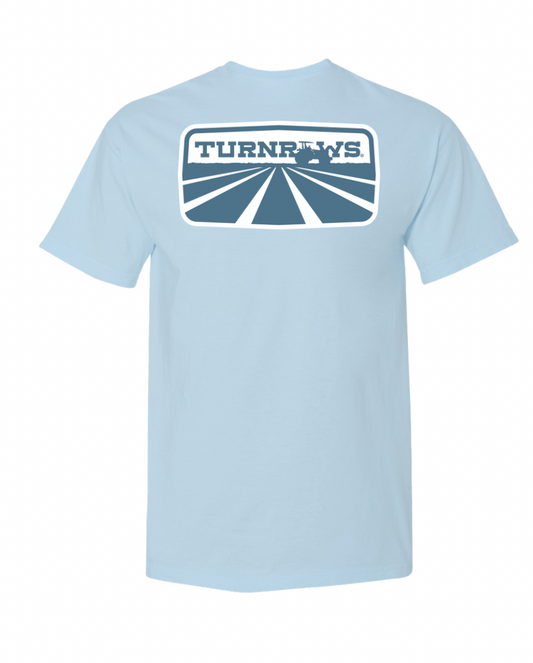TURNROWS TRACTOR LOGO POCKET SHORT SLEEVE LIGHT BLUE