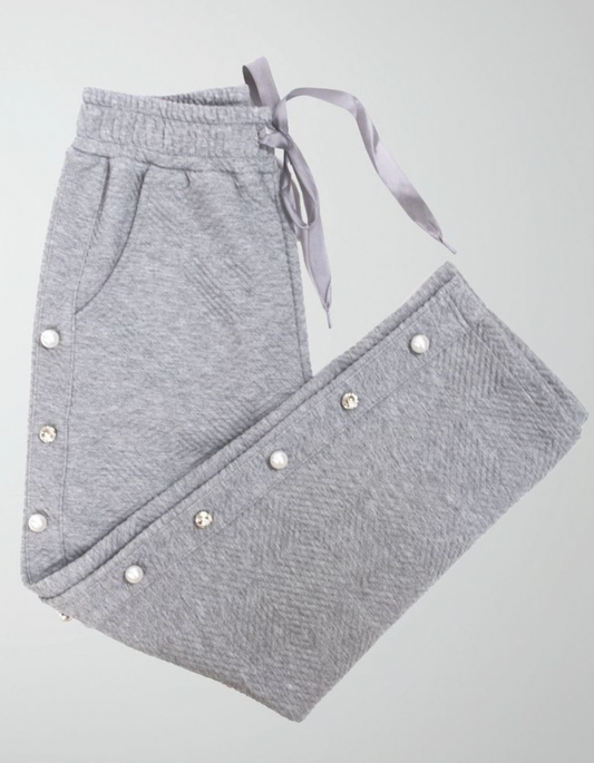 SIMPLY SOUTHERN QUILTED HEATHER GREY CAPRI
