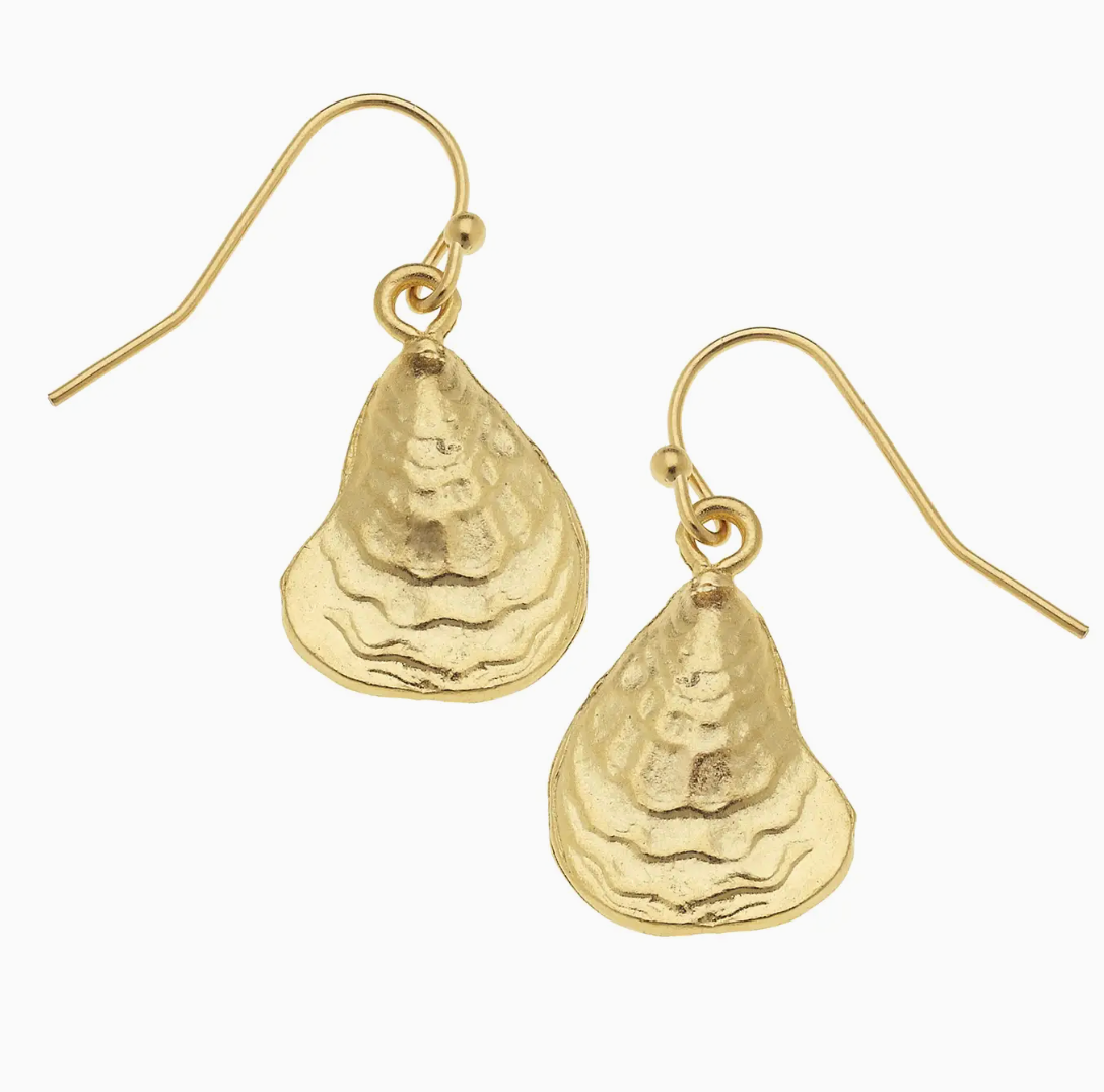GOLD OYSTER SHELL EARRINGS