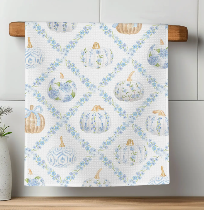 BLUE PUMPKIN CHINOISERIE FALL COASTAL KITCHEN TOWEL