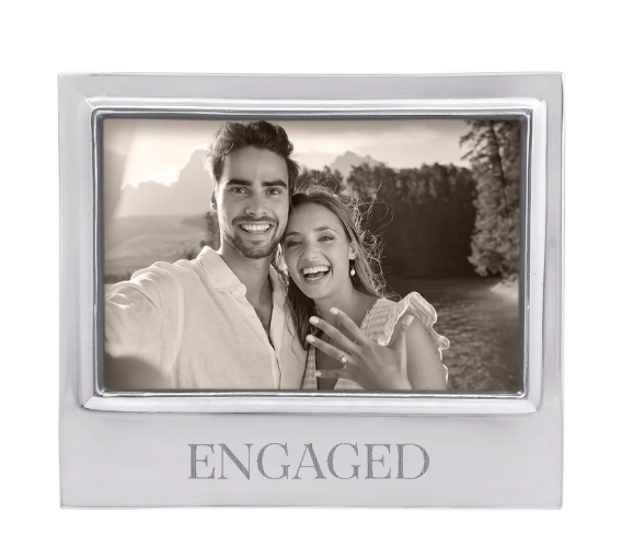 ENGAGED SIGNATURE 4 X 6 FRAME