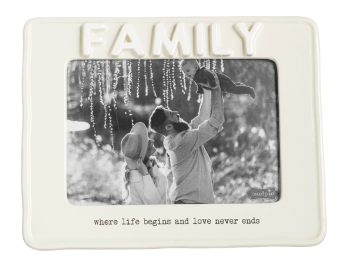 FAMILY WHERE LIFE BEGINS AND LOVE NEVER ENDS FRAME