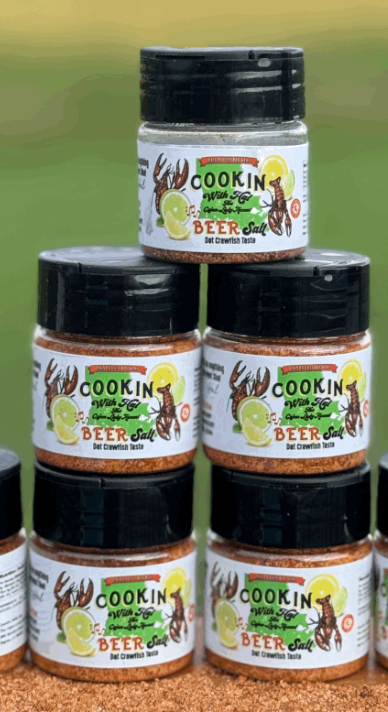 COOKIN WITH HAL BEER SALT DAT CRAWFISH TASTE