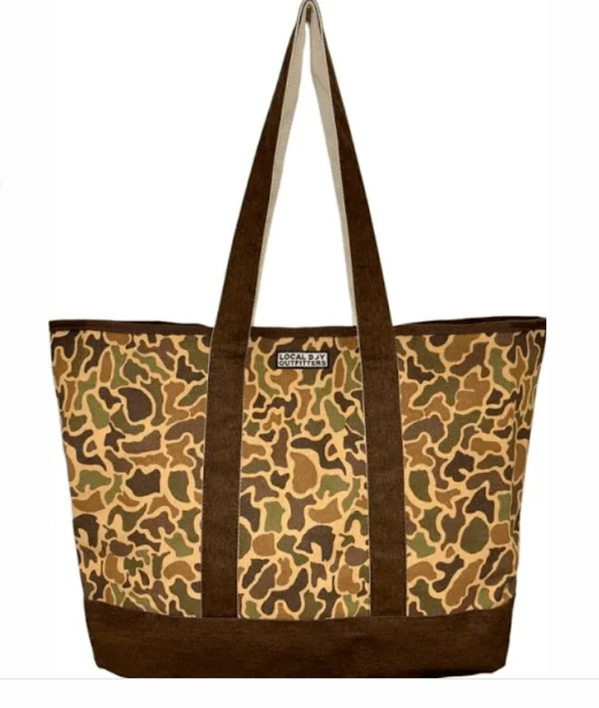 LOCAL BOY OLD SCHOOL CAMO PRINTED BEACH TOTE