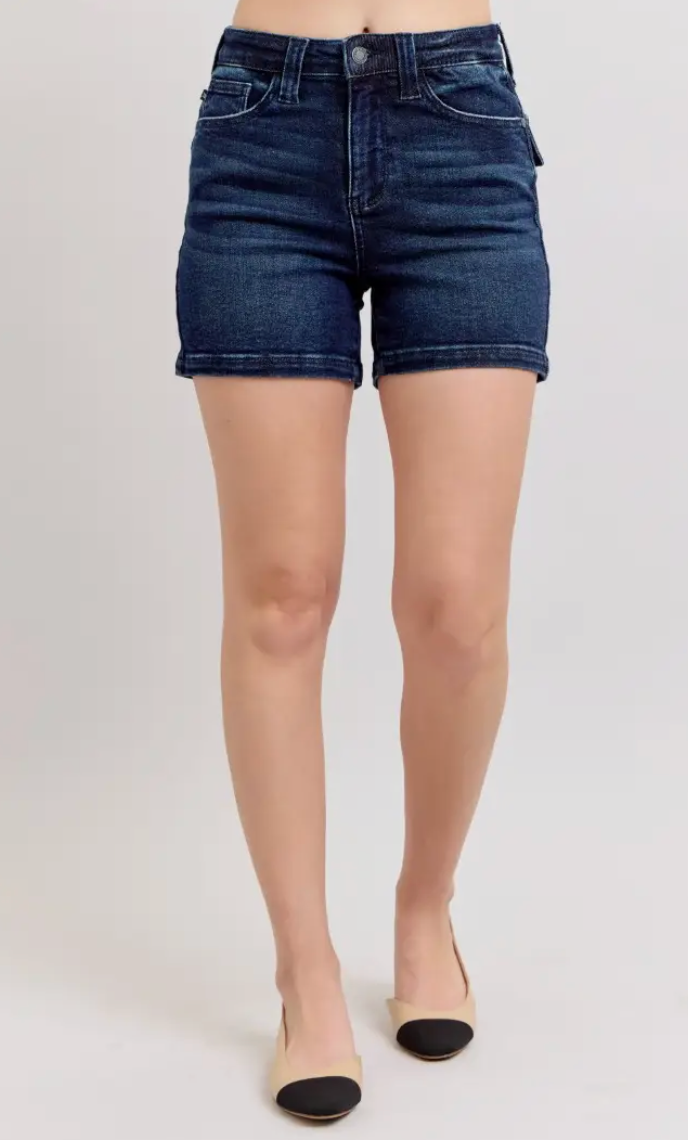 JUDY BLUE BACK FLAP POCKET HIGH WAISTED SHORTS