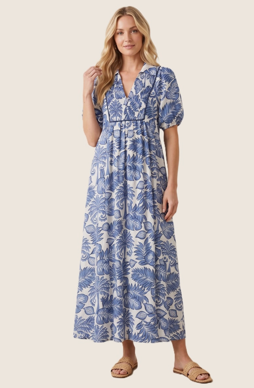 SMOCKED CHEST FLORAL PRINTED MAXI DRESS BLUE