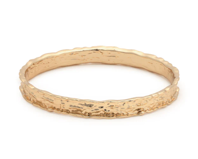MARSHA GOLD HAMMERED BANGLE 3/8" WIDE