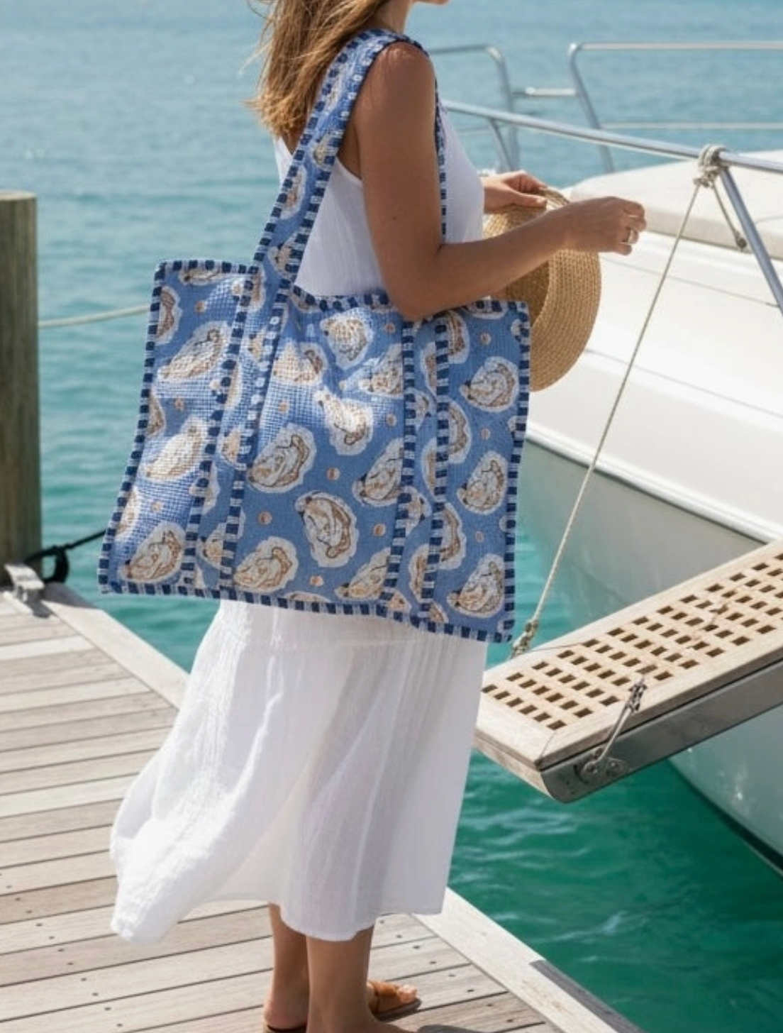 OYSTER TOTE BAG