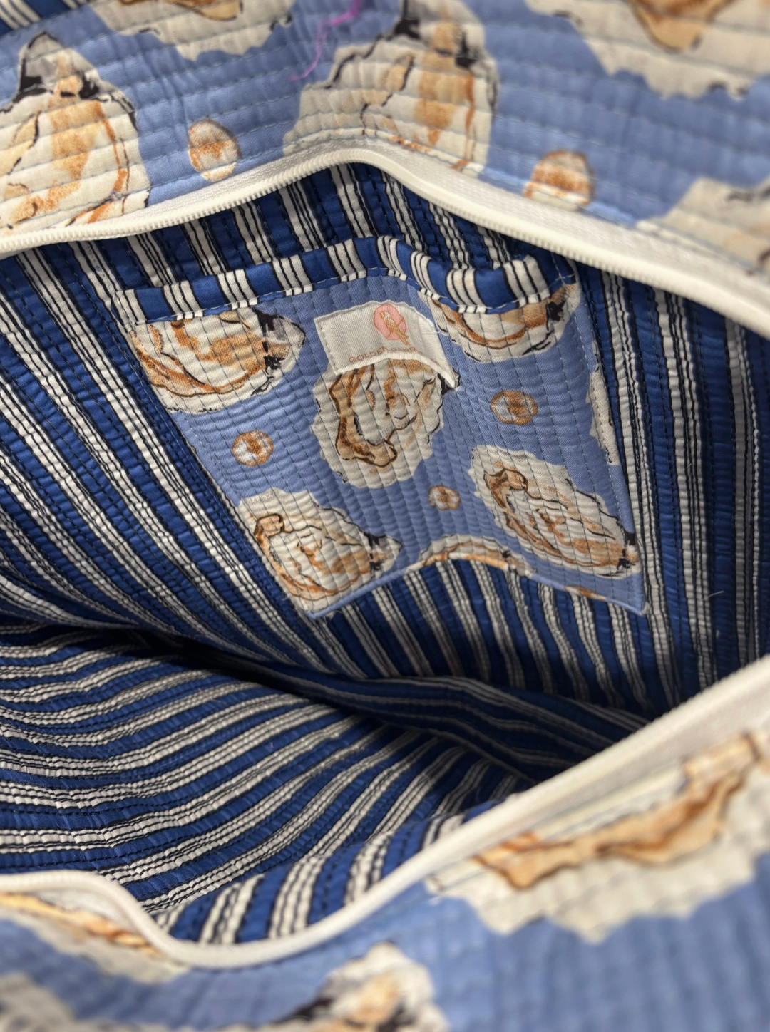 OYSTER TOTE BAG