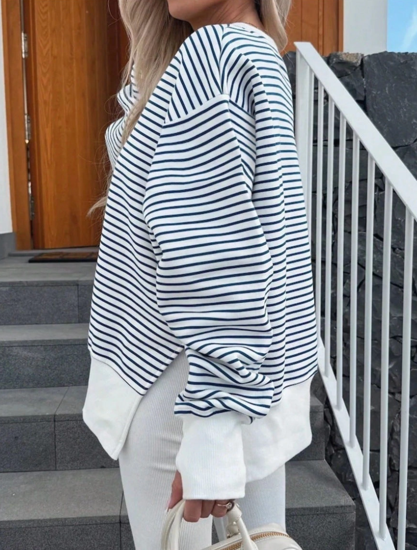 OVERSIZED STRIPED CREWNECK SWEATSHIRT THUMB HOLE SIDE SLIT