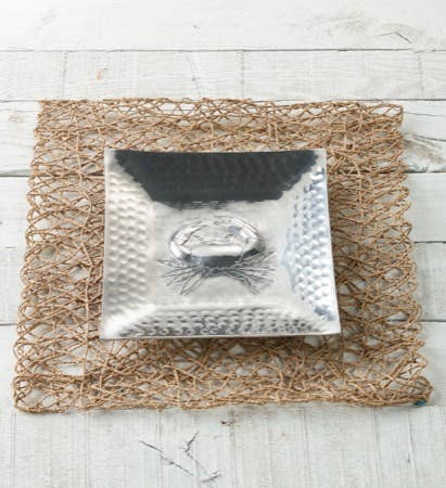 HAMMERED SQUARE CRAB TRAY