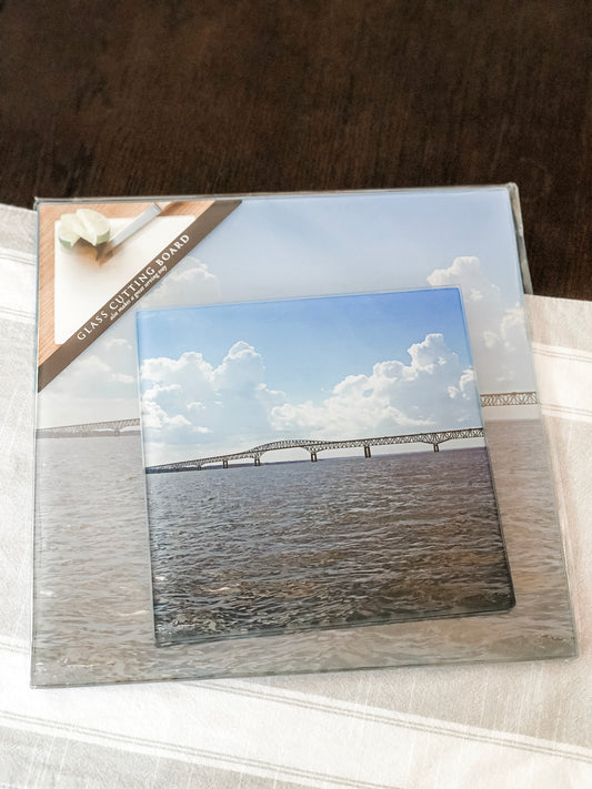 NORRIS BRIDGE CUTTING BOARD 8"