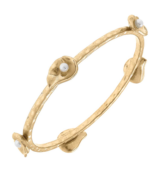 OYSTER WITH PEARL BANGLE IN WORN GOLD