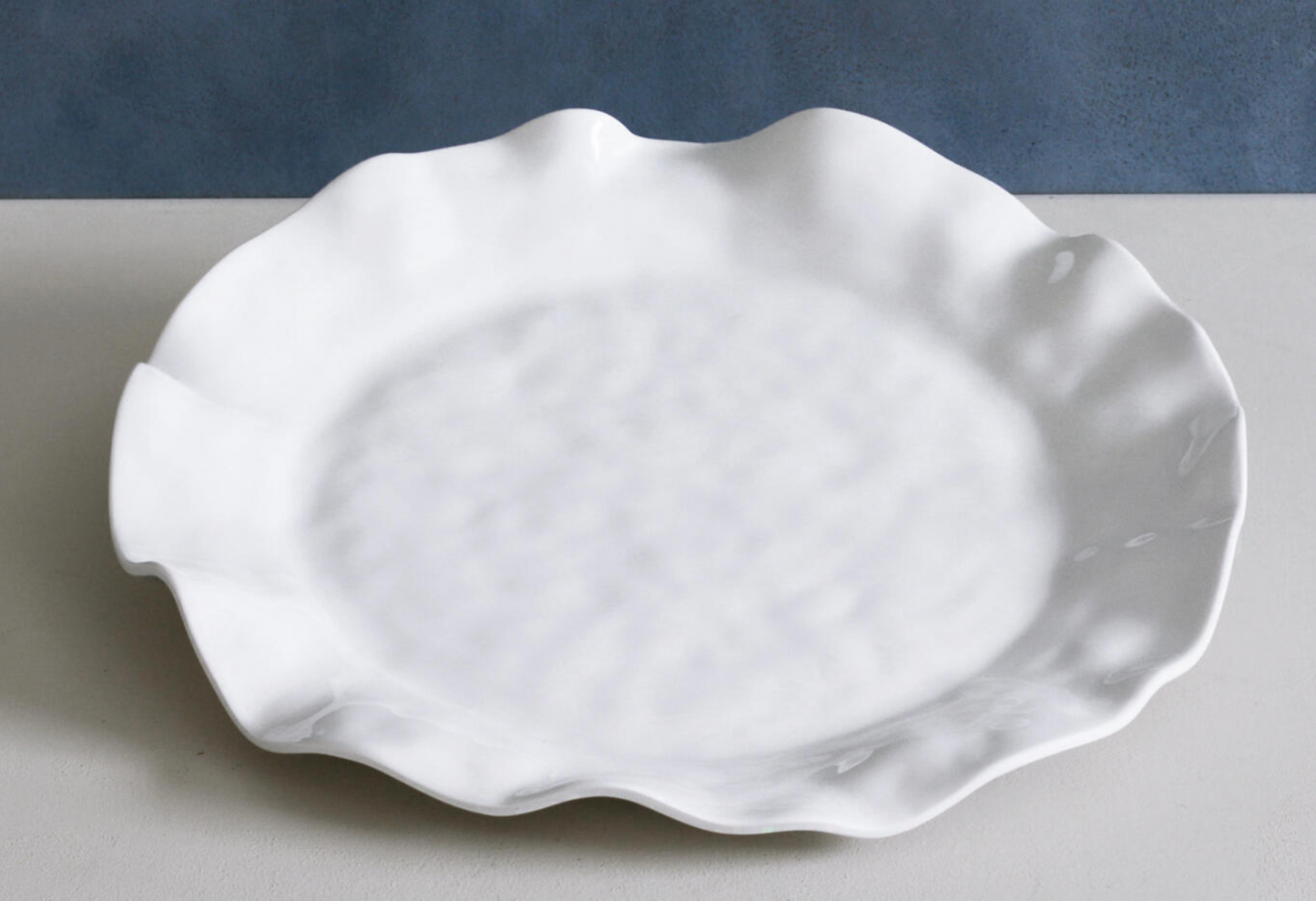 BEATRIZ BALL VIDA HAVANA ROUND WHITE PLATTER*